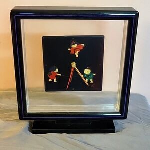 VINTAGE Lacquered Black & Red Square Japanese Children Pattern Tabletop Clock